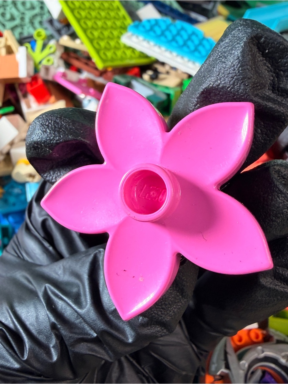 4lb Lego Bulk Lot: Assorted Bricks, Mini-figures used 4 Figure - Picture 9 of 15